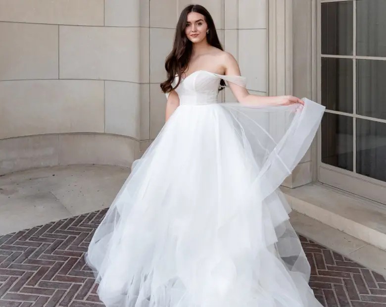 stella york wedding gown