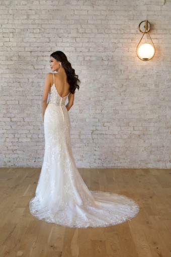 7469 #1 default (IVBC-PL) Ivory Lace & Tulle ov Biscotti Gown w Porcelain Tulle Plunge thumbnail