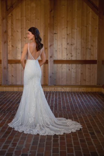 D3488 #0 default (IVRM-PL) Ivory Lace & Tulle over Rum Gown w Porcelain Tulle Plunge thumbnail