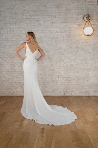 Vanessa #1 (PI-PL) Pure Ivory Gown w Porcelain Tulle Plunge thumbnail