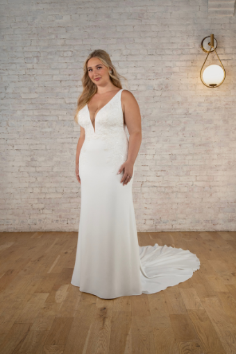 Vanessa #3 (PI-PL) Pure Ivory Gown w Porcelain Tulle Plunge thumbnail