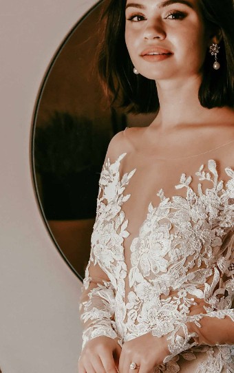 D3284 #3 Ivory thumbnail